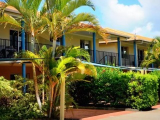 Business For Sale - Affordable Holiday Complex in Coastal Location - ID 8511 BL