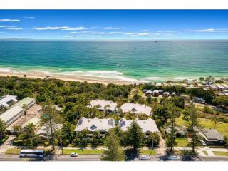 BYRON BAY IS BOOMING, HERE IS YOUR CHANCE TO INVEST IN YOUR DREAM BUSINESS. | Resort Brokers ID : MR006979