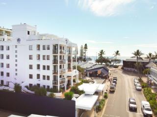 This is your chance to secure a trophy property right in the heart of Mooloolaba | Resort Brokers ID : MR006977